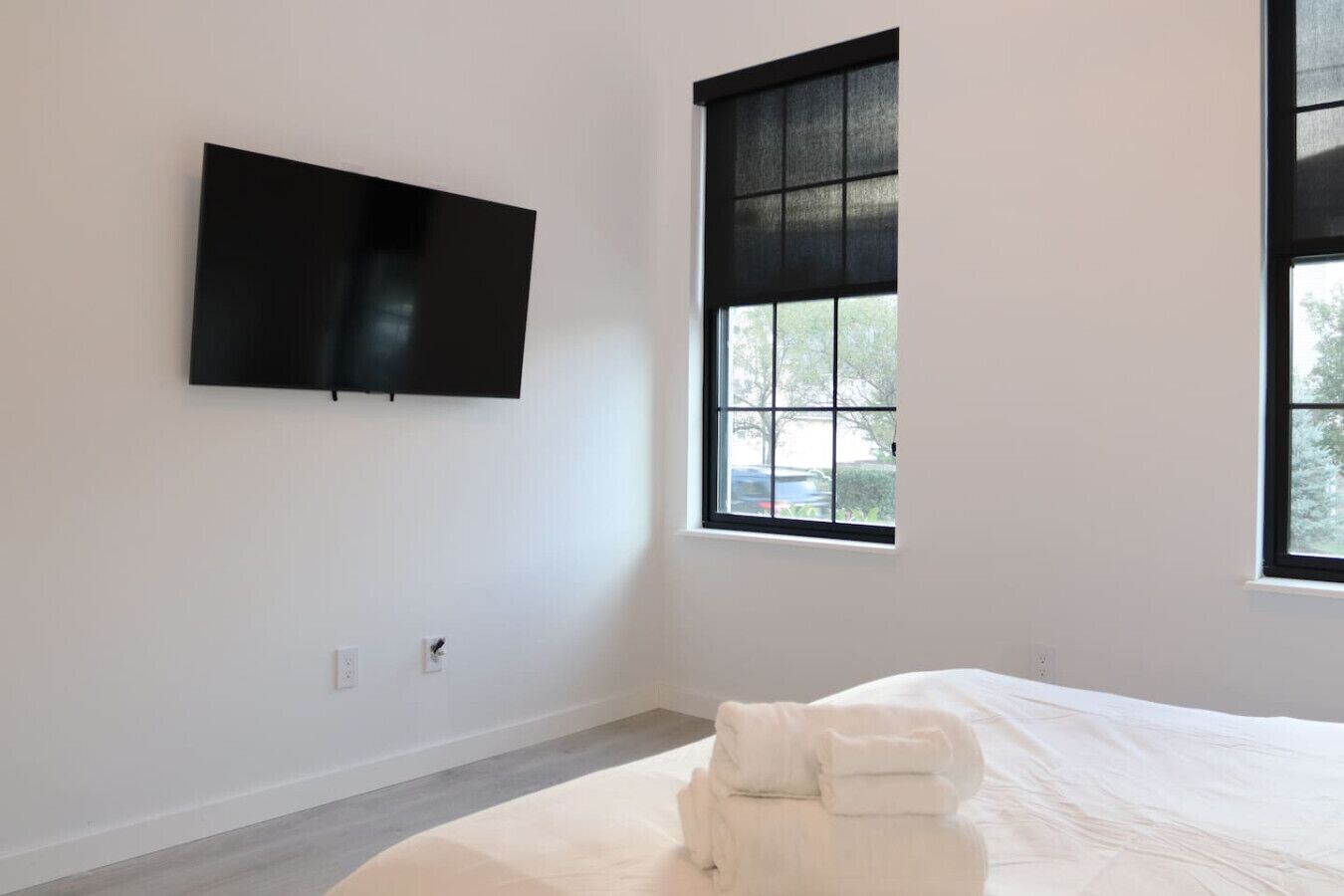 1 habitación, tabla de planchar con plancha, internet y ropa de cama 