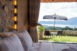 Panoramic Villa, 1 Bedroom, Private Pool, Mountain View | Terrace/patio