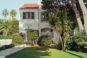 Exterior detail - EN XUBEC. (Ciutadella de Menorca)
