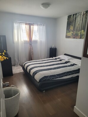 Imagen sin descripción, 3 de 9, botón