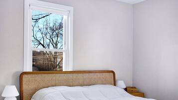 1 quarto, escrivaninha, Wi-Fi de cortesia, roupa de cama