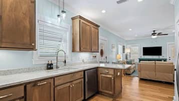 独立别墅, 3 间卧室, 吸烟房, 阳台 | 住宿内部