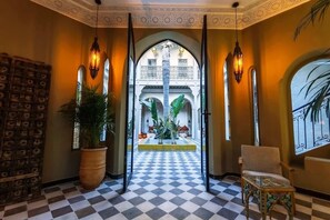 Living area - Suites and Spa - BY XO Riad (Marrakech)