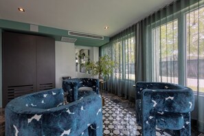 Interior - Portofino 4BD Suite Pool Resort Vibe (San Juan)