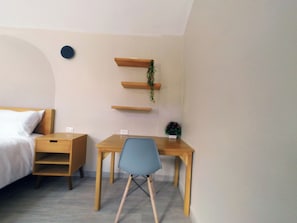 Superior Room, Courtyard View | Interior - Hostal Tayupanda (Quito)