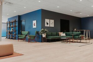 Interior - Haworth Inn & Conference Center (Holland)