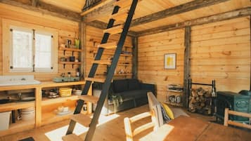 Cabin, Pets Allowed | Living area