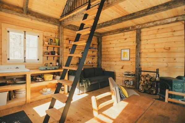 Cabin, Pets allowed | Living area