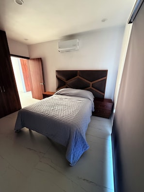 4 soveværelser, internetforbindelse, sengetøj