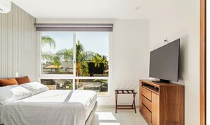 4 dormitoris, caixa forta a l'habitació, escriptori i wifi gratuïta 