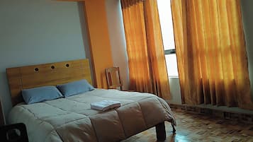 Classic Room, Mountain View | Free WiFi