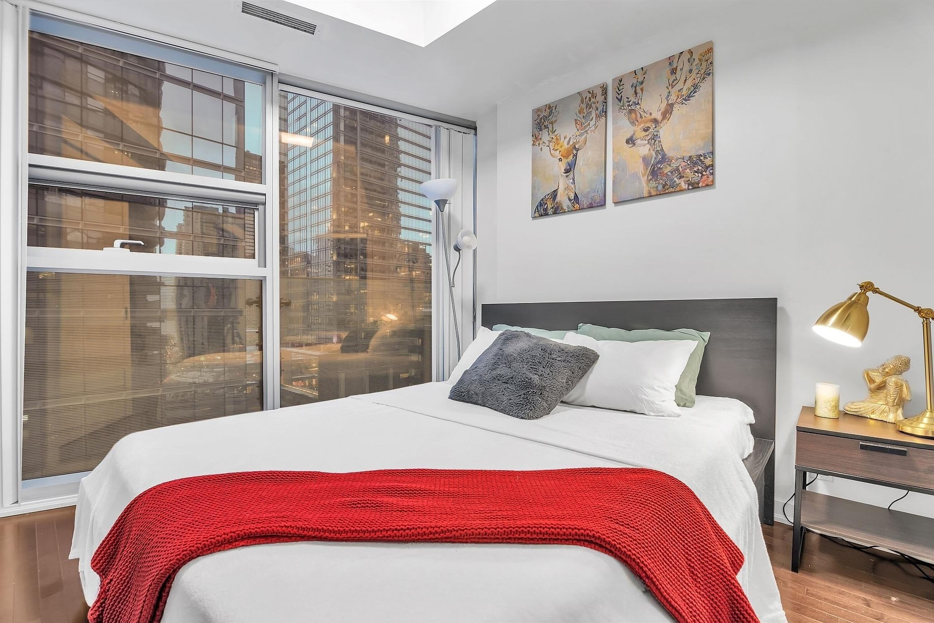 Premier Suite, 1 Queen Bed with Sofa bed, Non Smoking | Room amenity