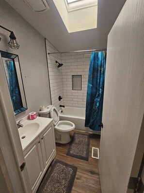 Nicht klassifiziertes Bild, 5 von 6, Schaltfläche