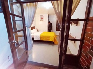 Unclassified image, 2 of 11, button - DESTINOS PERU INN (Aguas Calientes)