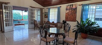 Spacious mountain view house in Perez Zeledón