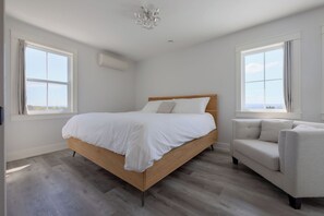 3 chambres, fer et planche à repasser, Wi-Fi gratuit, draps fournis