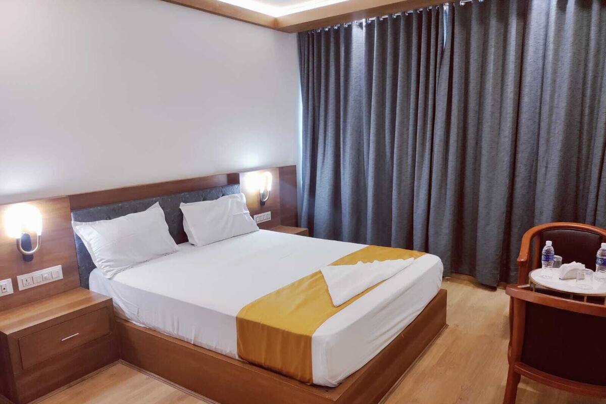 Deluxe Double Room, Garden View