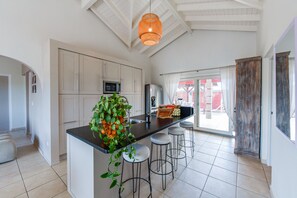 Interior - Beach House with Pool in Noord (Noord)