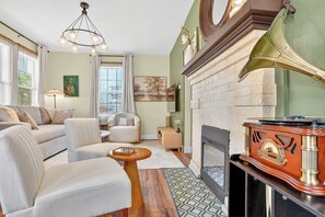 Smart TV - Magnolia Soul- Modern Southern Retreat (Macon)