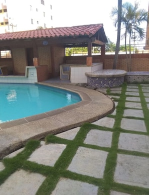 Imagen sin descripción, 5 de 18, botón