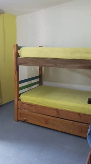 2 dormitorios, ropa de cama, accesible en silla de ruedas