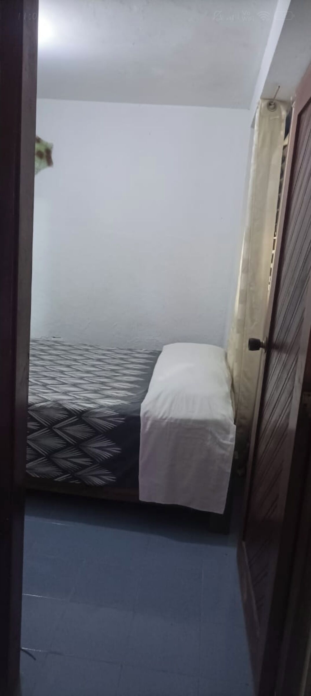 2 bedrooms, bed sheets