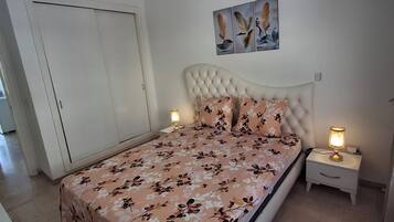 3 chambres, fer et planche Ă repasser, Wi-Fi gratuit, draps fournis