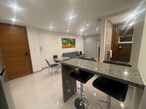 Interior - Beutiful one bedroom one bathroom fully equiped apartment on the best zone of sc (Santa Cruz de la Sierra)