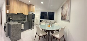 Private kitchen - Beautiful apartment, equipetrol the best zone in santa cruz everything close by (Santa Cruz de la Sierra)