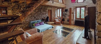 Echoes, Art House - Stay in Vassivière