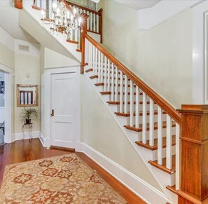Interior - Walk to Downtown: Historic Home in Mobile (Mobile)