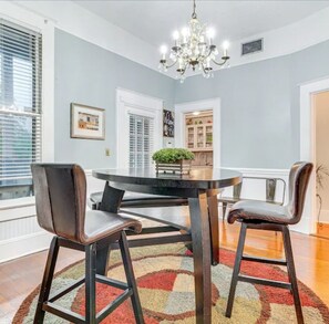 Unclassified image, 5 of 21, button - Walk to Downtown: Historic Home in Mobile (Mobile)