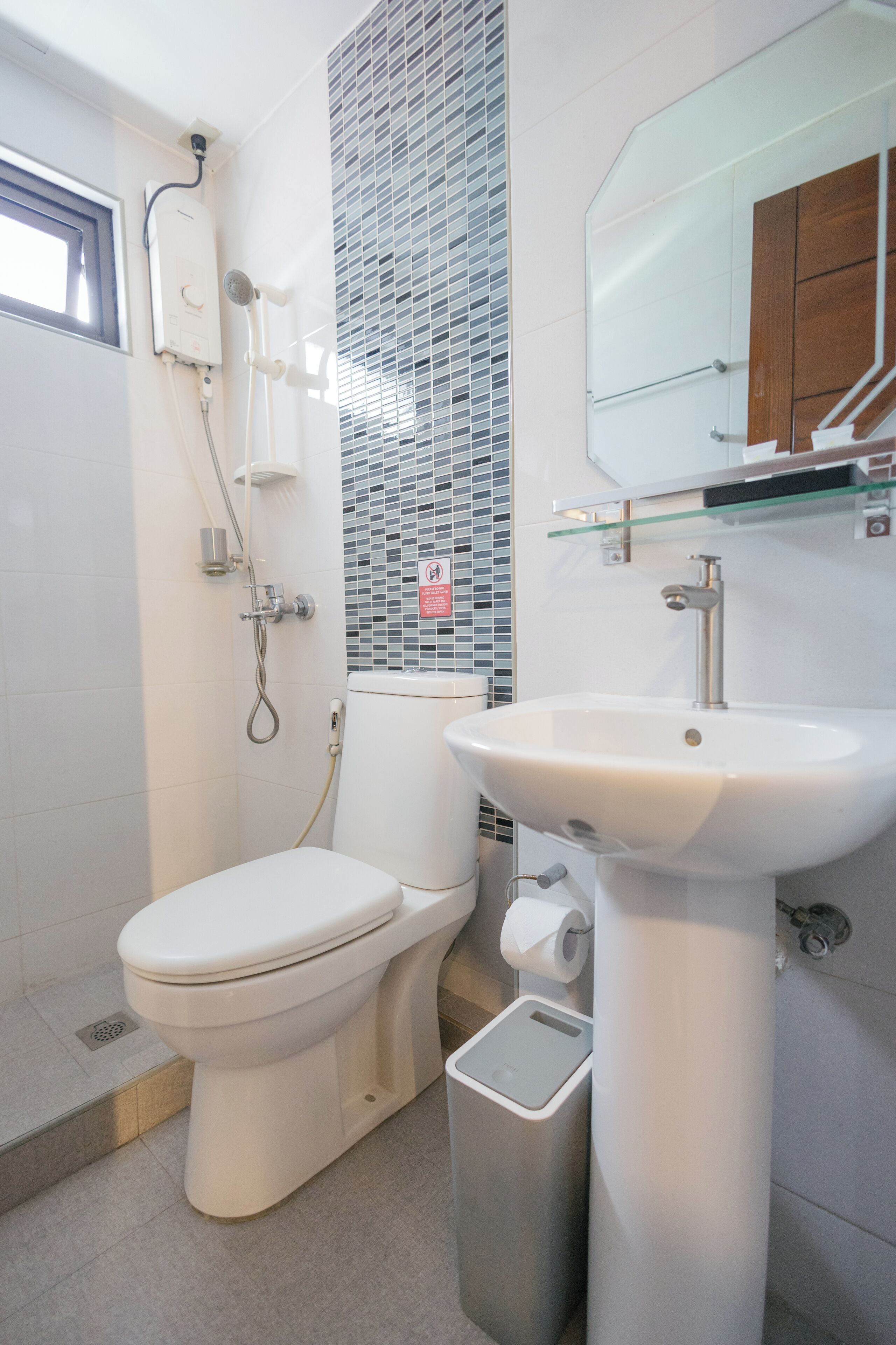 Comfort Room | Bathroom