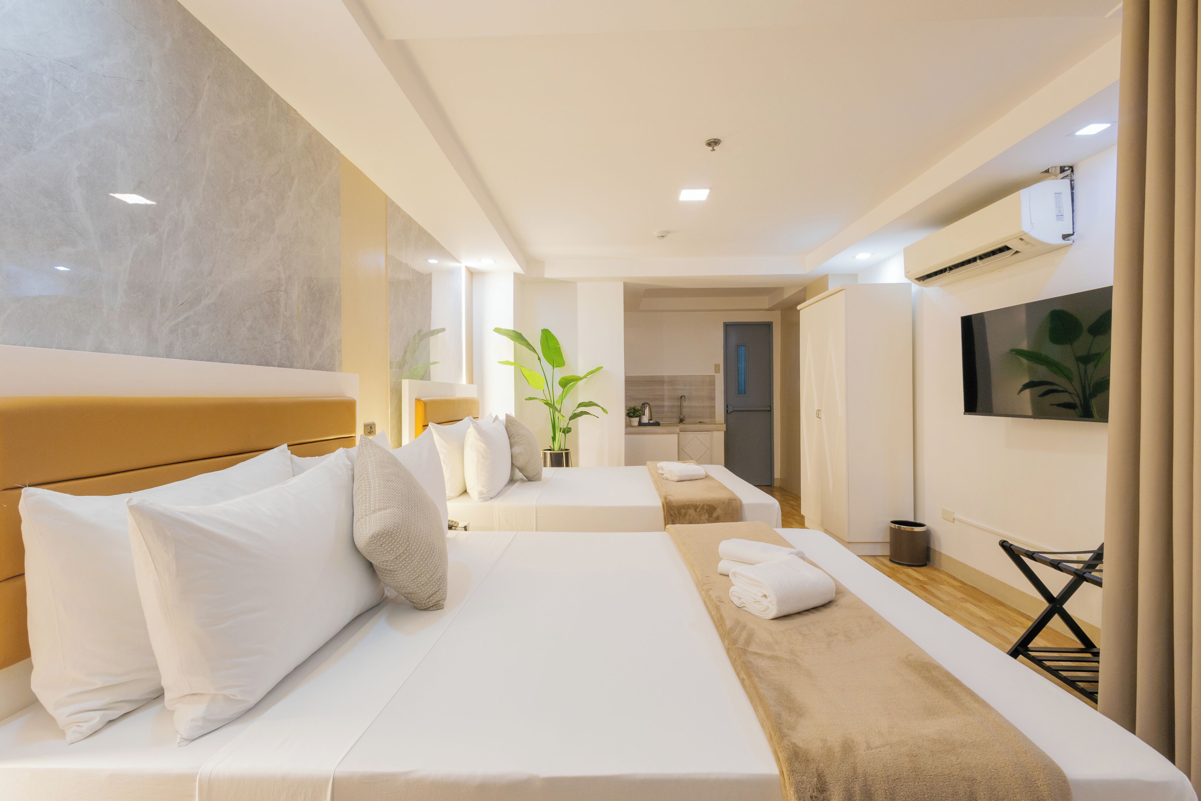 Quarto duplo luxo | Escrivaninha, espaço de trabalho para notebook, Wi-Fi de cortesia
