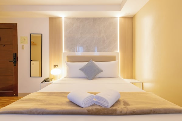 Deluxe Double Room - Skypark Bay Hotel (Parañaque)