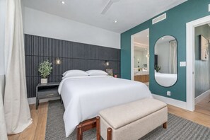 3 chambres, fer et planche à repasser, Wi-Fi gratuit, draps fournis