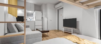 Nishi-Shinjuku Apartment