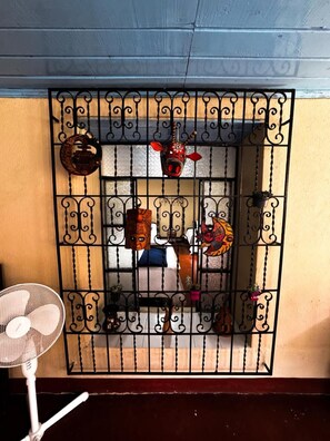 Interior - Casa luna ofrece una estadía como estar en casa sin preocuparte de nada (Antigua Guatemala)