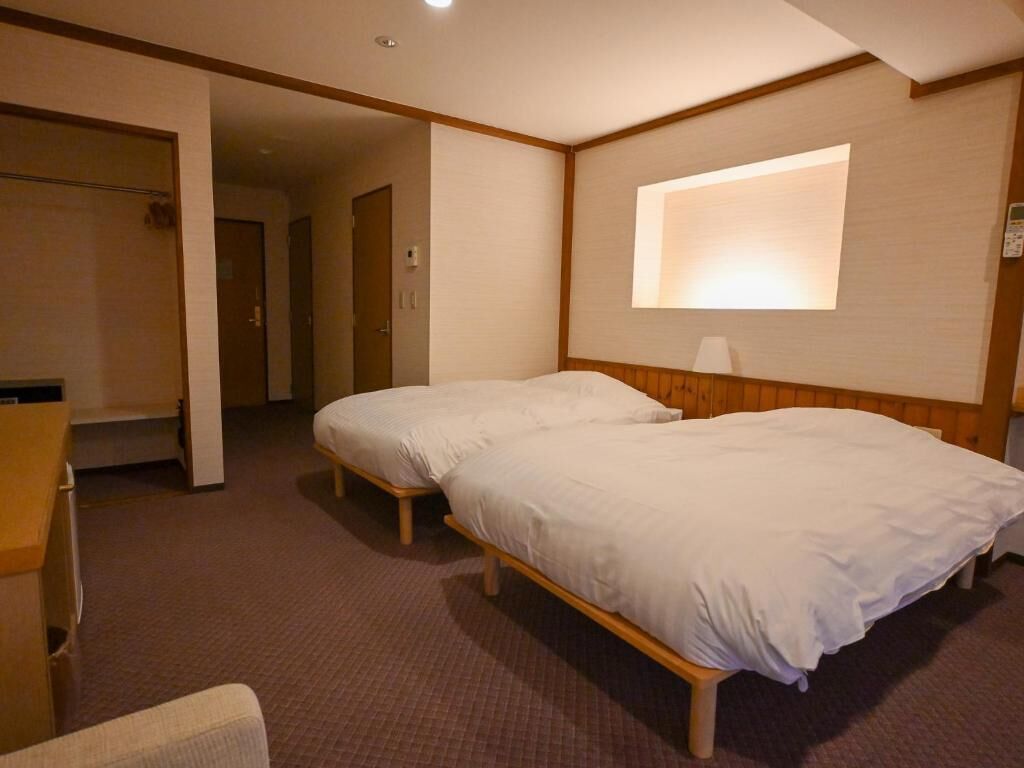 Kahden hengen superior-huone (kaksi sänkyä), vuoristonäköala | Tallelokero huoneessa, ilmainen Wi-Fi