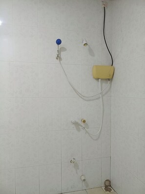 Quarto casal ou duplo conforto | Banheiro