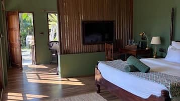 Suite Premium, 1 trĂšs grand lit, fumeur, balcon