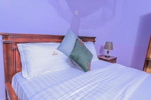 Unclassified image, 3 of 7, button - Kaka Hotel Kasese (Kasese)