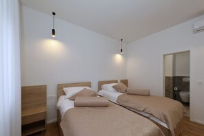 Villa | 5 bedrooms, iron/ironing board - Krusevo Pool Villa For 10 (Obrovac)