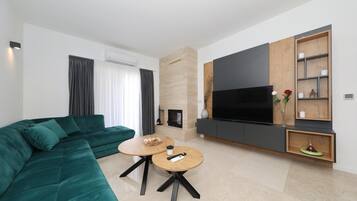 Villa | Living room