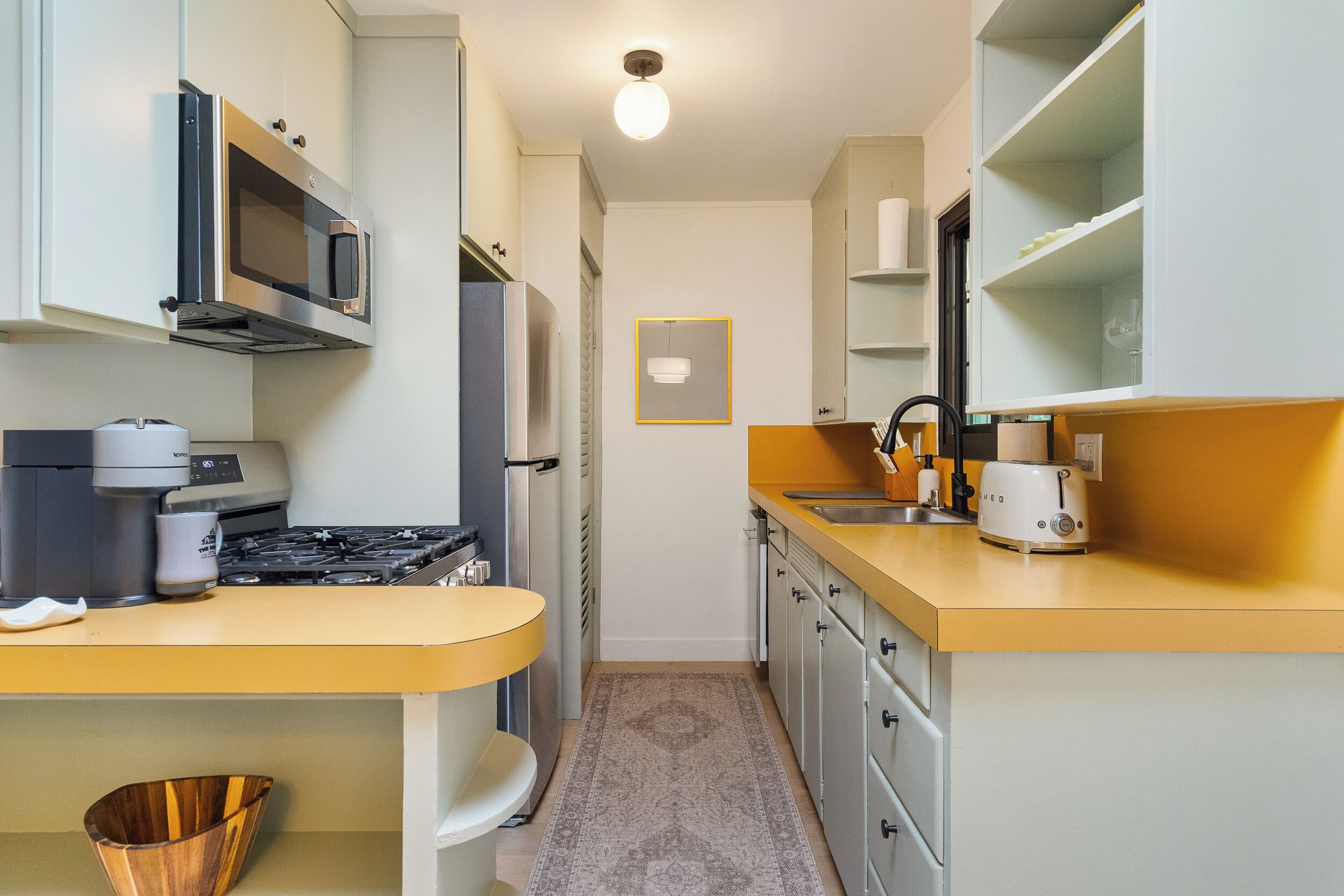 Mikrobølgeovn, ovn, kogeplade, opvaskemaskine