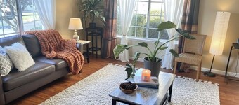 Warm & Cozy Private Room Peaceful CA Stay
