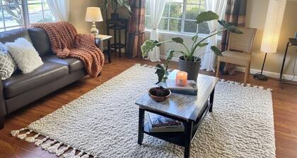 Warm & Cozy Private Room Peaceful CA Stay