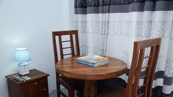 Standard dubbelrum - balkong | Restauranger