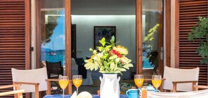 Outdoor dining - Apartment Bel: First Line in Pine Walk (Pollença)