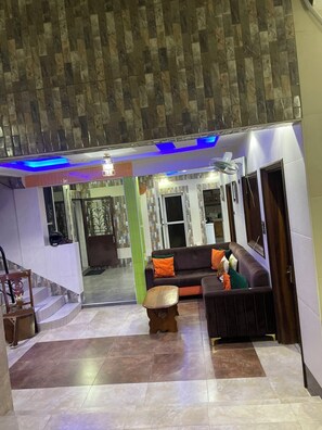 Imagen sin descripción, 2 de 20, botón